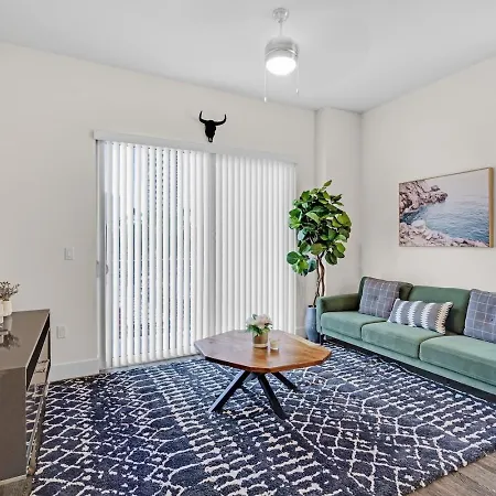 Bright And Airy 2 Bed On Biscayne Blvd With Free Park Apartment Miami Exterior photo